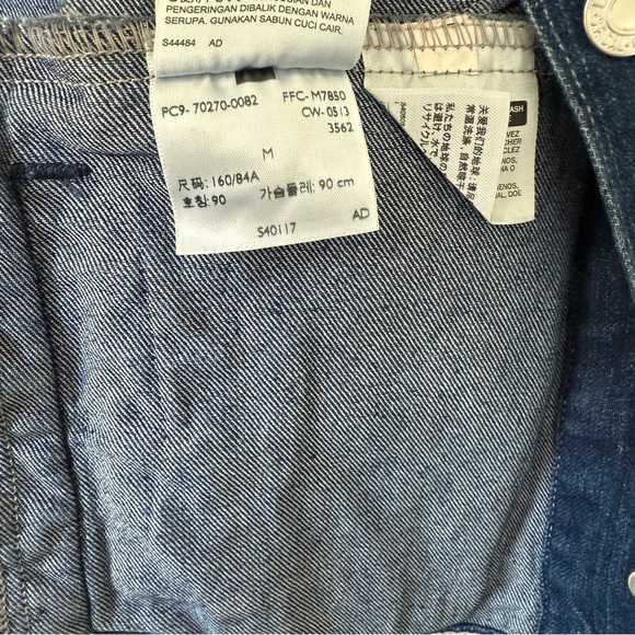 Levi’s The Original Trucker Jacket Authentic Blue Jean Denim Jacket Medium - Picture 10 of 14